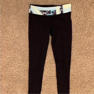 Girls Ivivva black leggings